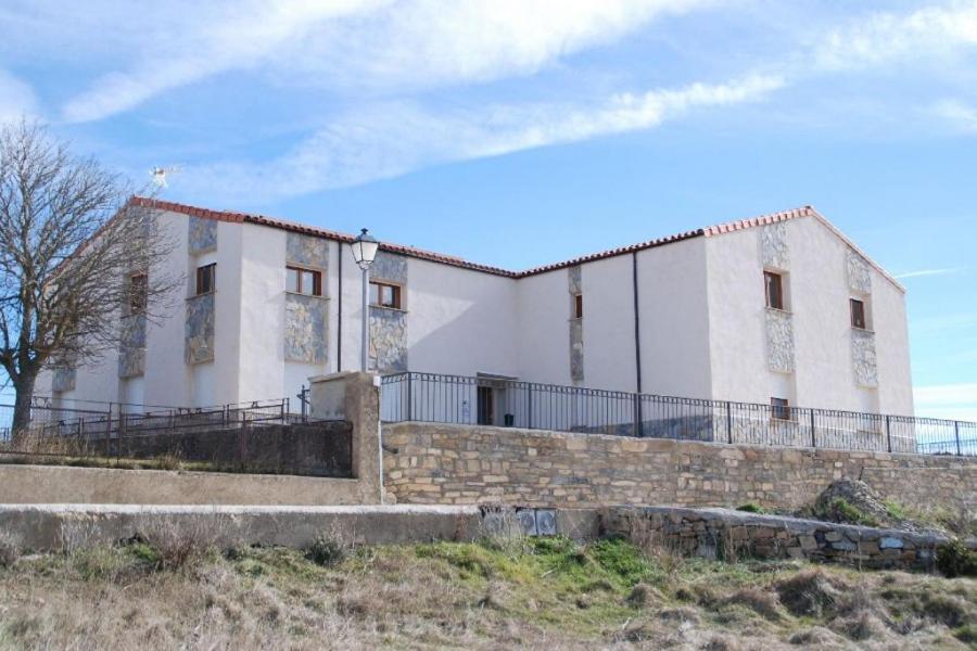 Albergue Turistico Tierras Altas Fuentes de Magana Exterior photo